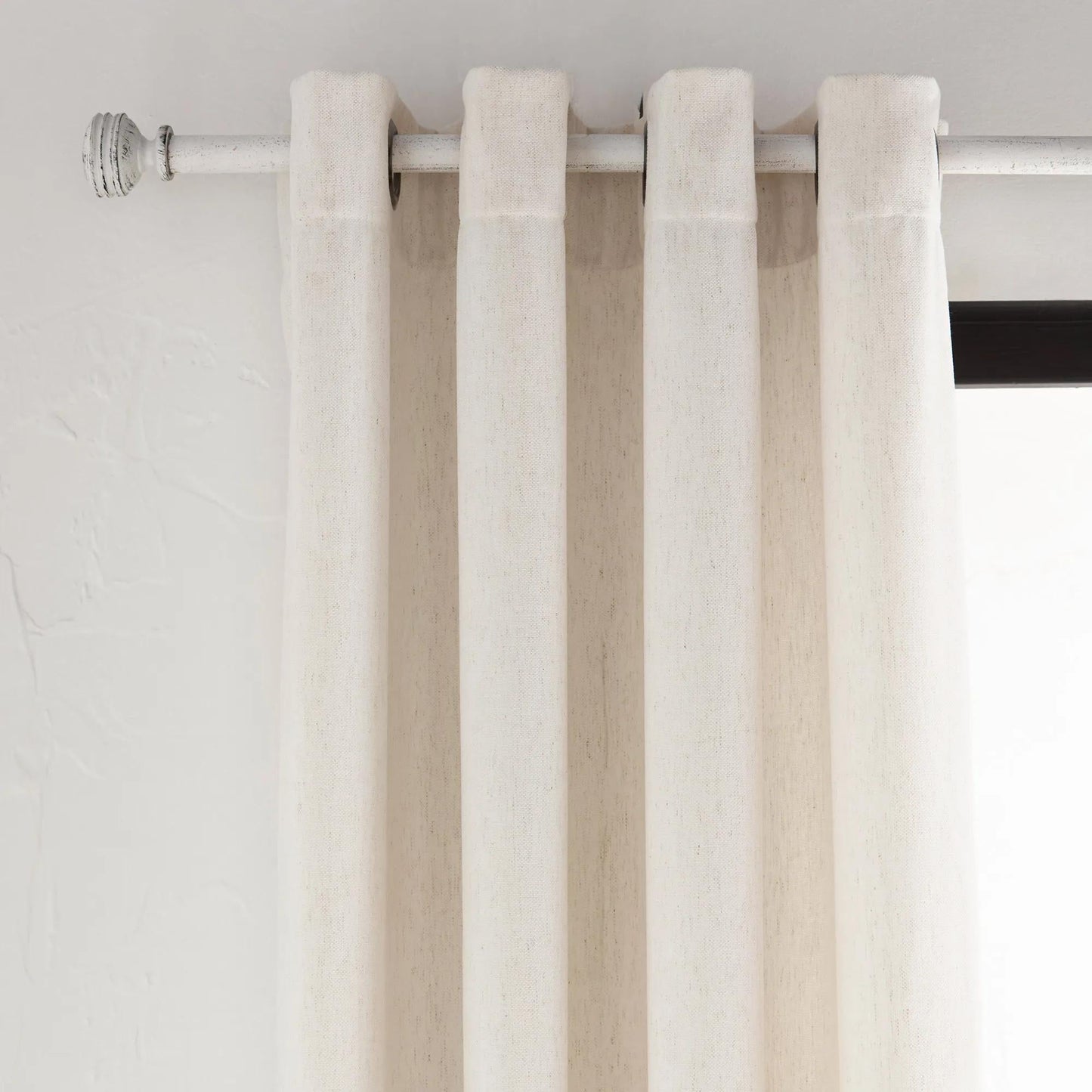 Carlie Curtain