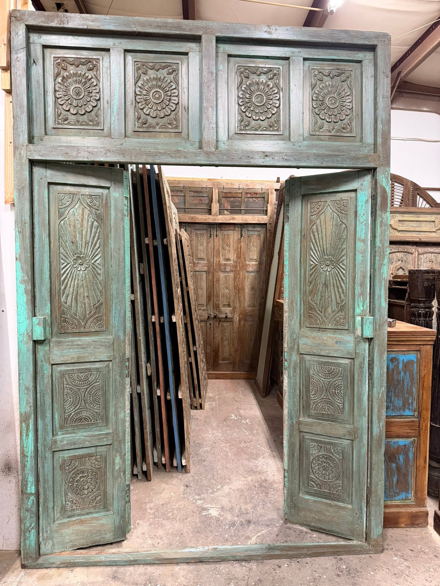 Antique Green Carved Door Teak Wood Double Door Hinged Garden Door 98x69