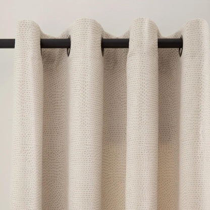 Jamie Curtain
