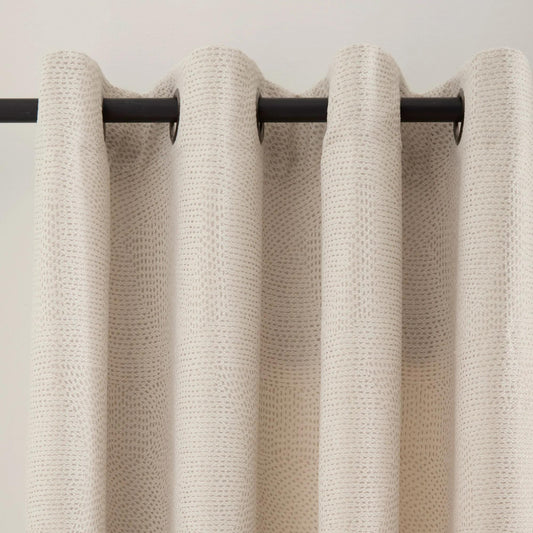 Jamie Curtain