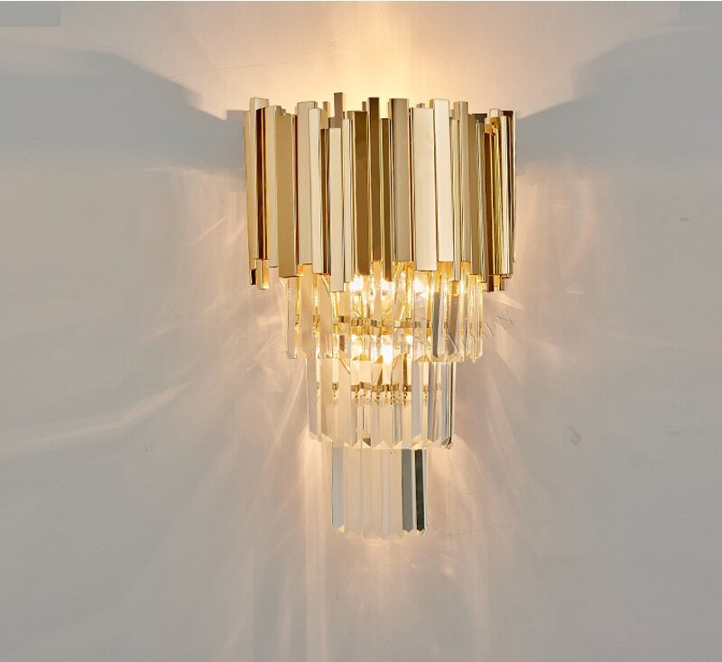 Post-Modern Crystal Wall Sconce – Luxury Warm Light for Hallway, Bedroom, or Bedside