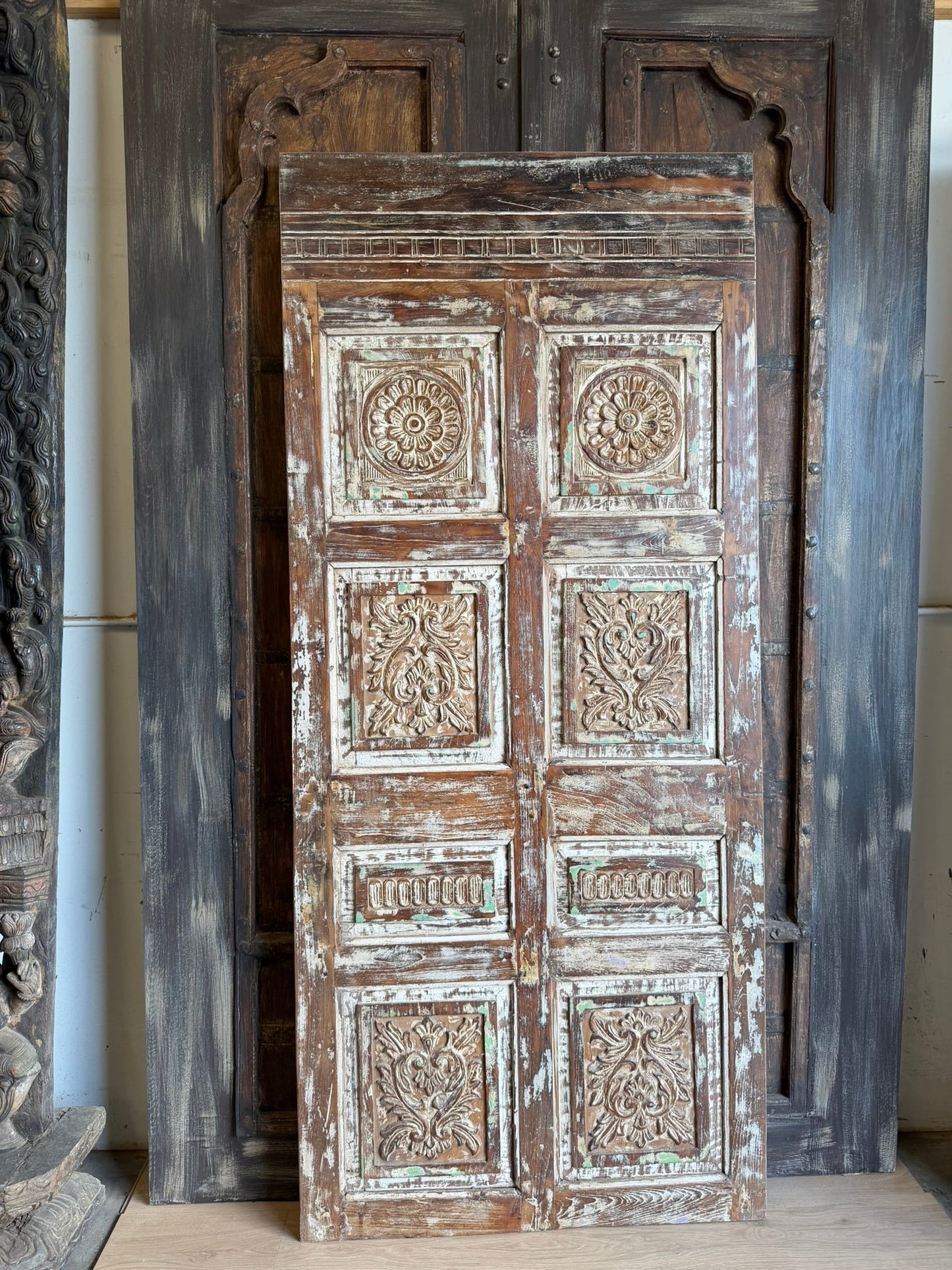 Vintage Statement Carved Door Rustic Distressed Single Barndoor 80x35
