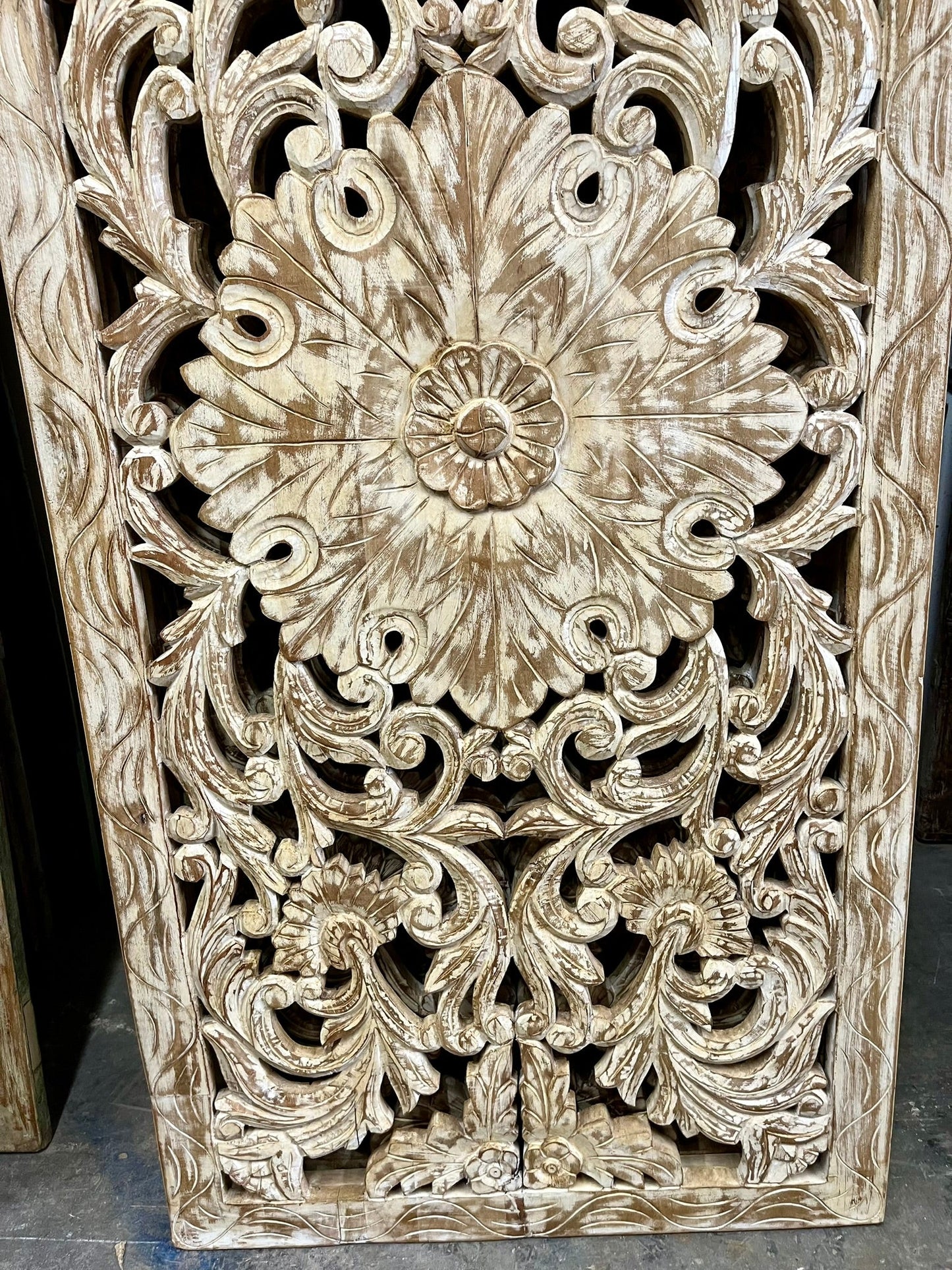 Lattice Carved Door Vintage Wood Barn Door Luxury Interior Room Divider 80