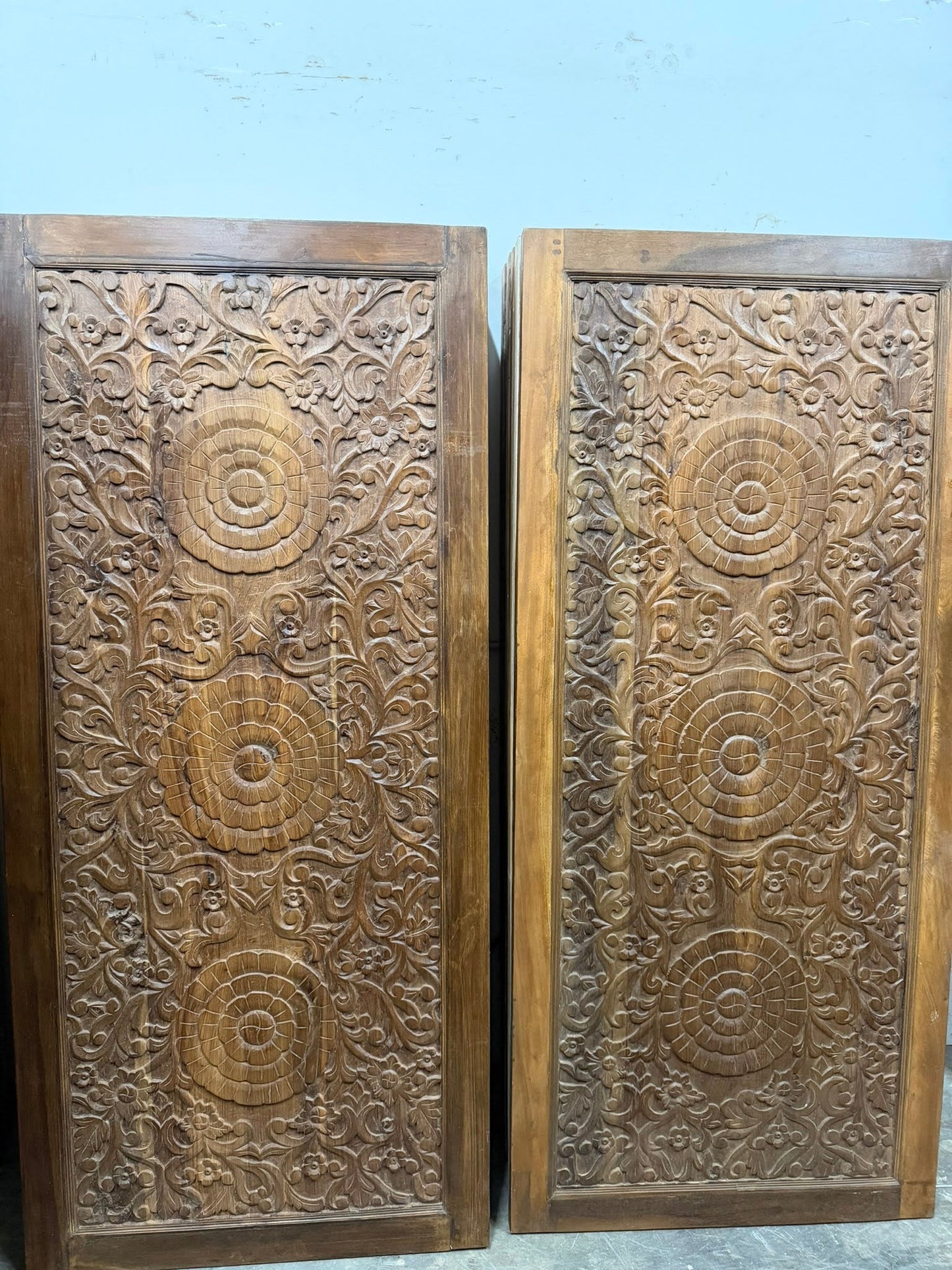 Triple Lotus Carved Door Double Carved Solid Wood Front Doors 80x36