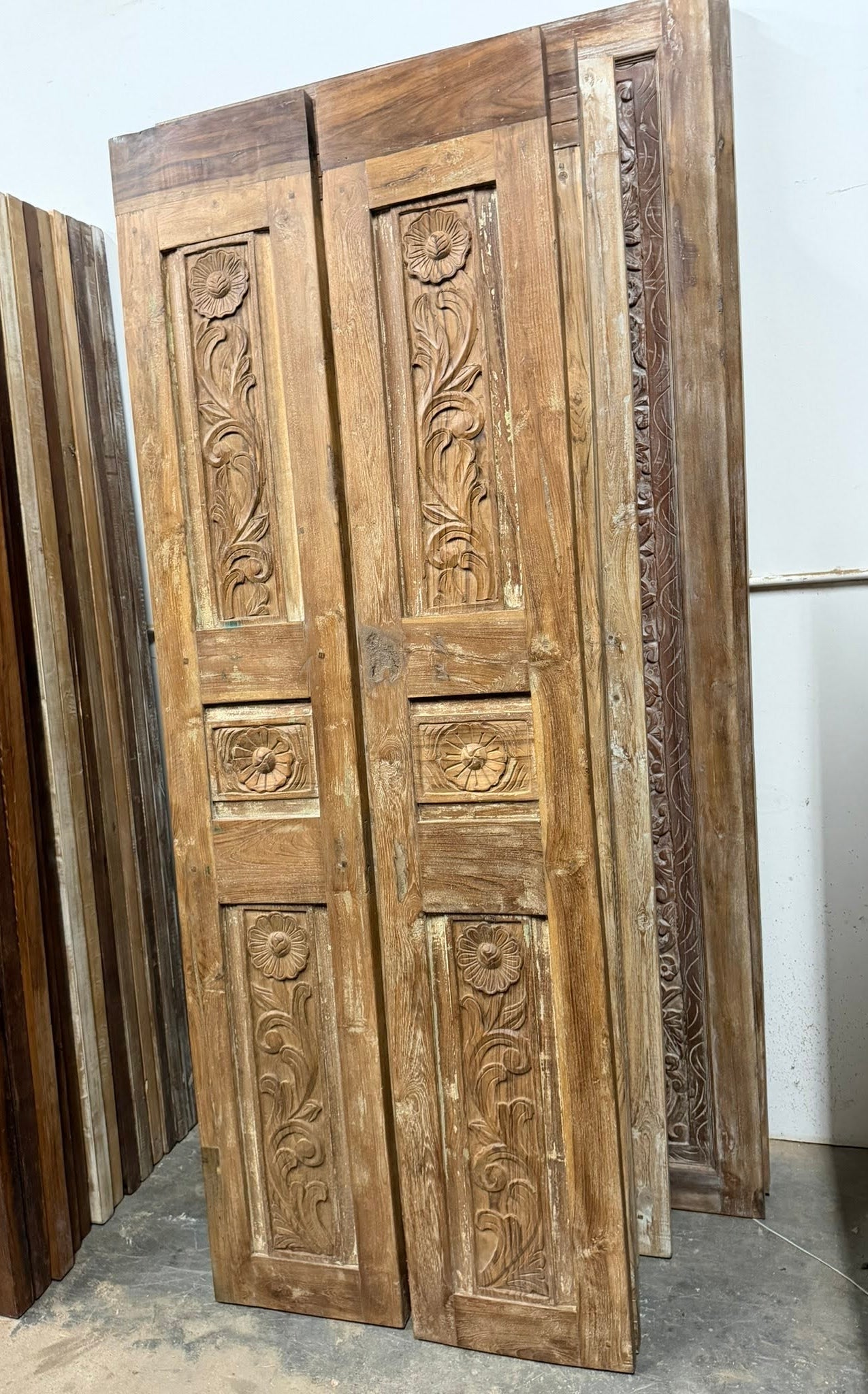 Natural Carved Wood Floral Barn Door – Statement Farmhouse Pantry Doors 80x28